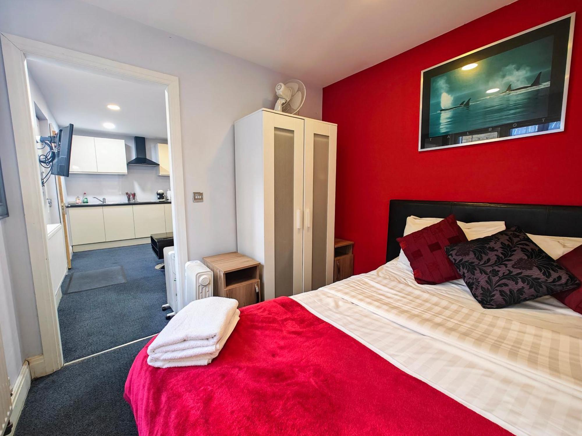 Wellesley Hotel Ilford Esterno foto